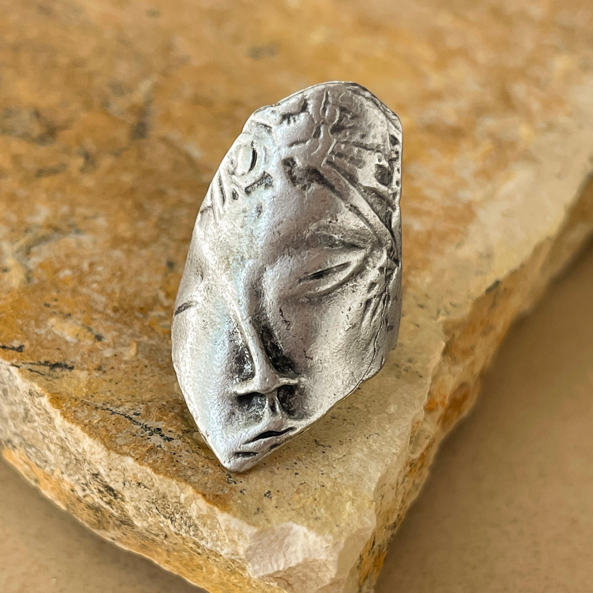 Venezia ring ZAMAC jewelry - Handmade jewelry for lovers of natural, clean shapes..