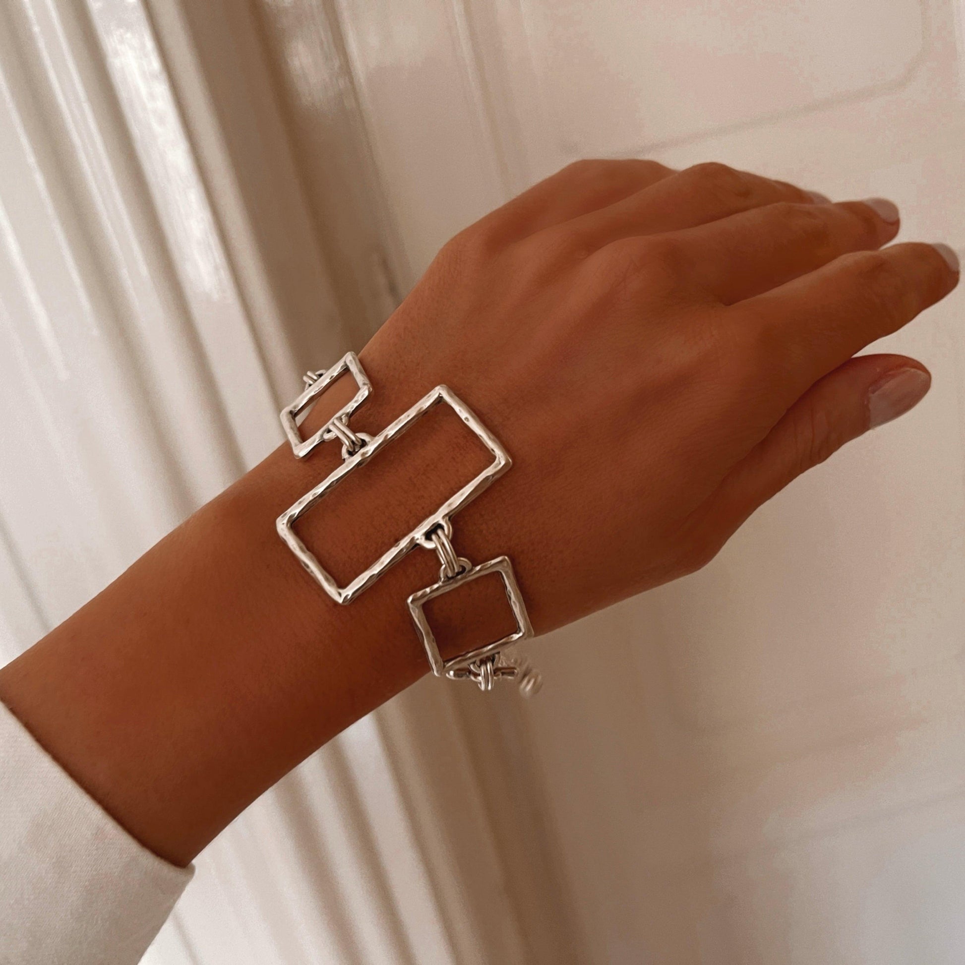 Oslo bracelet ZAMAC jewelry - Handmade jewelry for lovers of natural, clean shapes..
