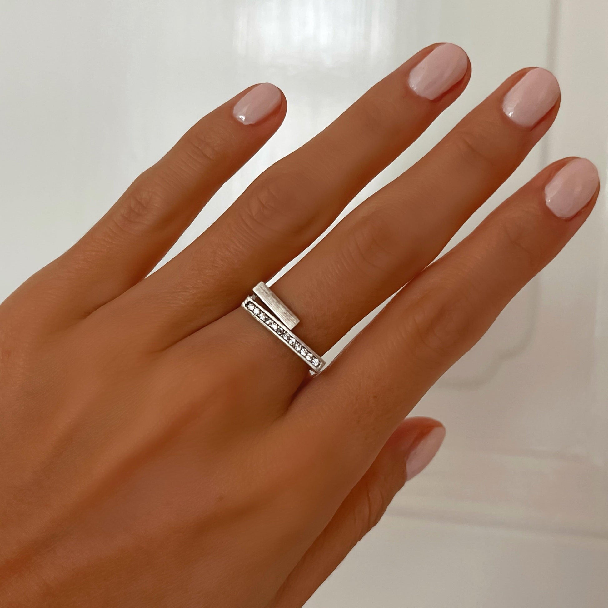 Lisbon ring ZAMAC jewelry - Handmade jewelry for lovers of natural, clean shapes..